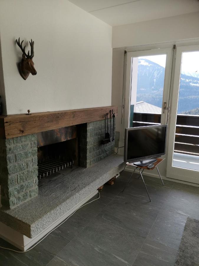 Ferienwohnung In Trin Bagian luar foto