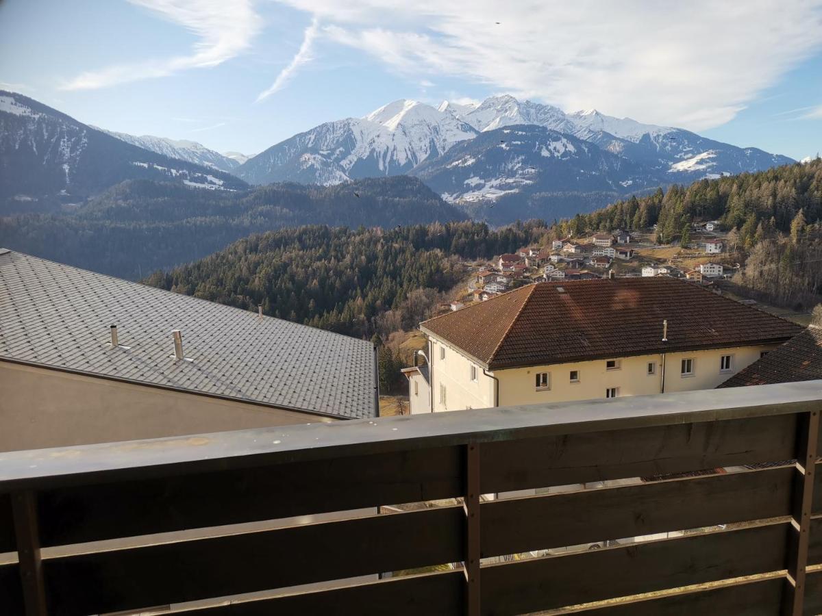 Ferienwohnung In Trin Bagian luar foto