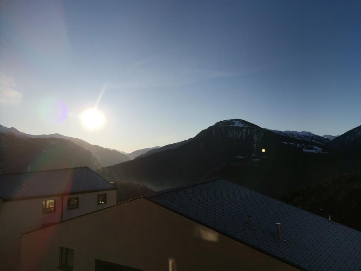 Ferienwohnung In Trin Bagian luar foto